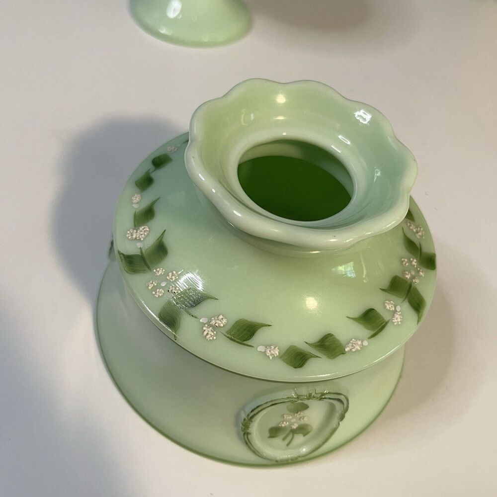 Vintage Westmoreland Jadeite Green Glass Fairy Light Lamp Cameo Beaded Pattern - Picture 6 of 15